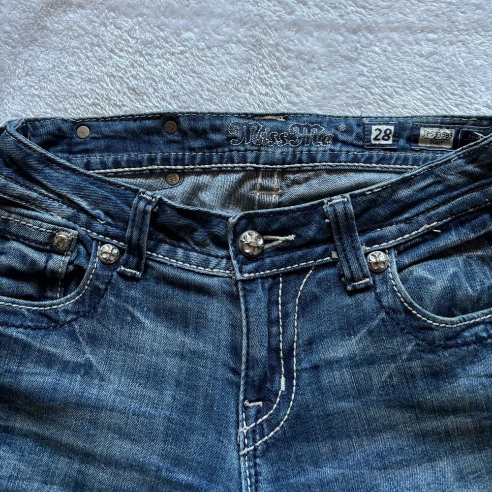 Miss Me Bootcut Jeans Bundle - Picture 8 of 12